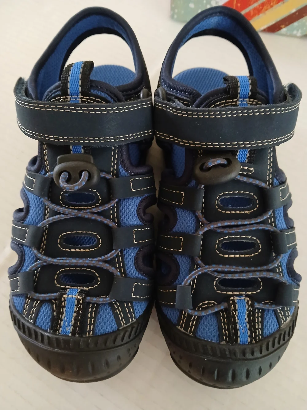 Kids Blue Closed-Toe Sandals Size 2M Scott David $20